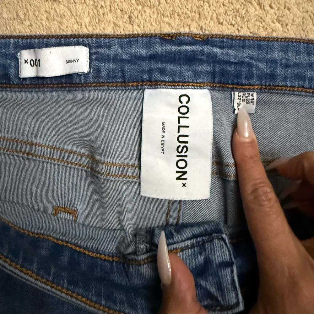 Men's Slim Fit Blue Denim Jeans - Picture 2 of 3